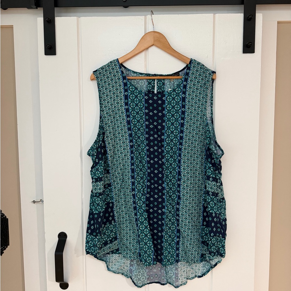 Rose & Olive Sleeveless Top - Navy and Teal